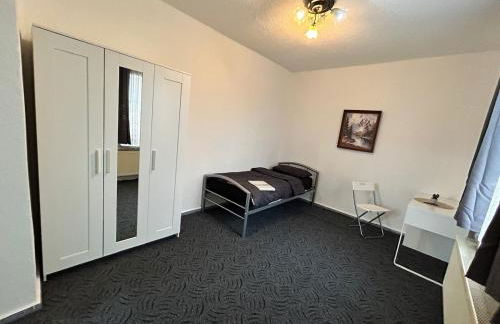 WG- Zimmer im Einfamilienhaus - Foto 3