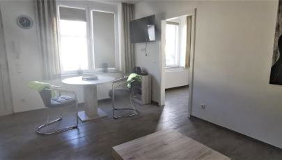Apartment außen Pfui innen Hui - Foto 5