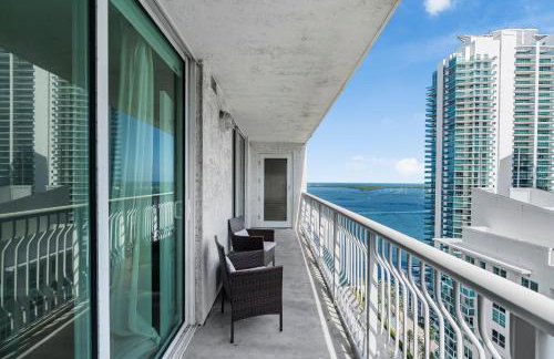 Fantastic 2BR Condo on 31st Floor Free Parking - Photo 54