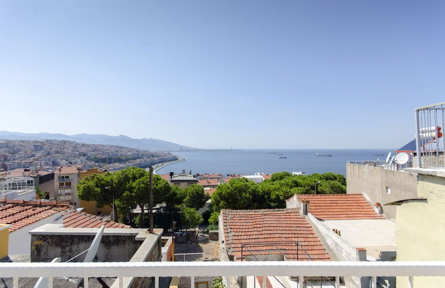 Iconic Stone House 2 - Photo 1