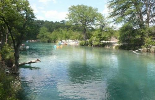 Cherokee Oaks - Frio River Haven - Foto 31