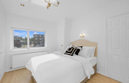 4 Bed - Sleeps 8 - Free Parking - Garden - Foto 16