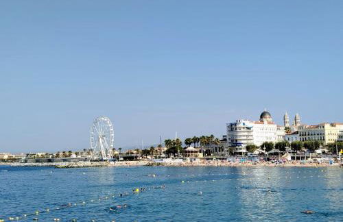 Appt 83m2 rez de jardin dans villa parc privé balcon vue mer - Foto 31