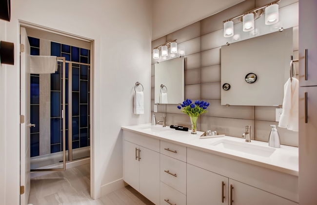 Old Town Group Retreat - New to Brewery District! - Foto 23