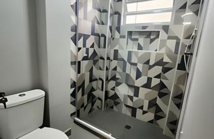 Belo Apto no Gonzaga - uma quadra da praia - Foto 12