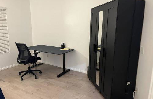 Pet Friendly Home Near Hospitals - Foto 18