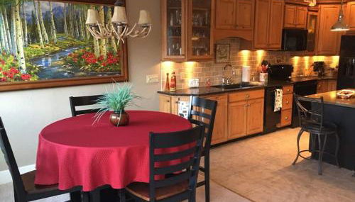 Riverfront condo with balcony, king bed STR#267 - Photo 5