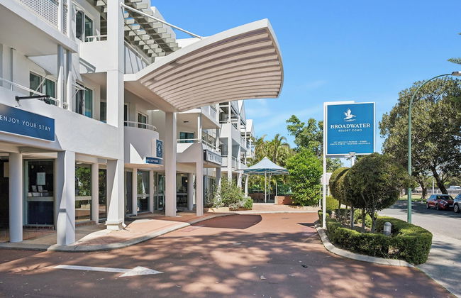 Broadwater Resort Como - Photo 43