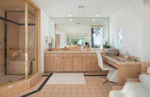 Stradella Spanish - Contemporary Mediterranean Estate w/ Resort-style Yard - Photo 62