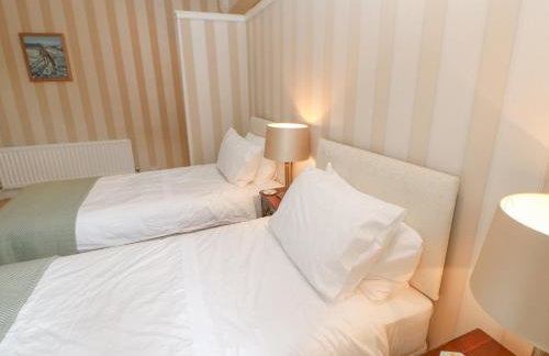 Horsley Hall - Photo 60