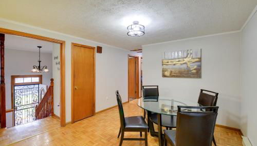 Bluefield Home with Covered Deck - Near Parks! - Foto 5