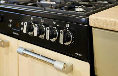 Cherry Lodge with Hot Tub - Foto 22