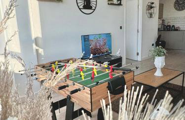 Convenient Contractor & Family Stay - 5 Guests, Pets Welcome, Parking Included! - Photo 6