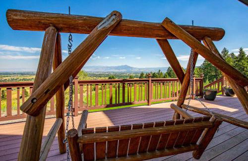 A-Frame Home with Breathtaking Views and Hot Tub! - Foto 34