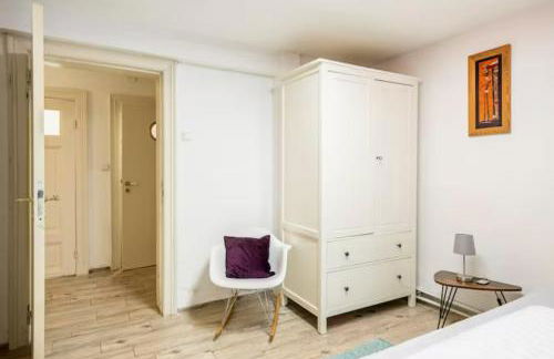 Großzügige 185m2-Altbauwohnung in Bestlage 7Zimmer-2Bäder-2Küchen-2WCs - Foto 68