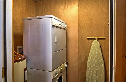 Paradise Cove Cabin with Boathouse and Dock - Foto 15