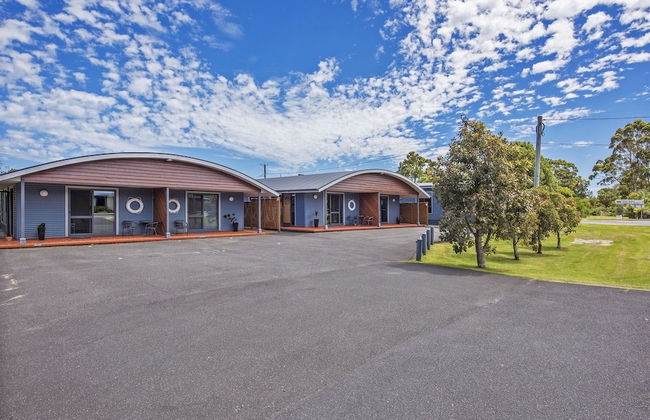 Strahan Bungalows - Photo 46