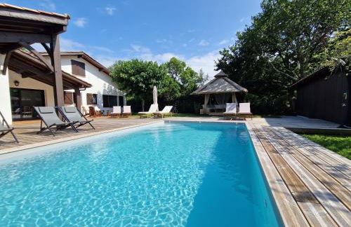 Villa 12 personnes proche oécan, 10 vélos et 4 surf fournis, entièrement climatisée - Foto 2