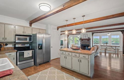 Sunset Rock - Located Near Rock Creek Marina - Amenities! - Foto 14