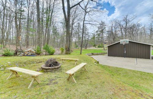 Private Hot Tub and Deck Gaylord Family Home! - Foto 31