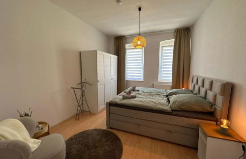 Große Ferienwohnung für Gruppen und Familien bis 8 Personen mit Balkon - Foto 13