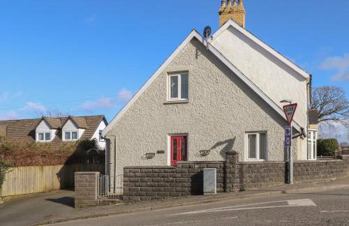 Y Bwthyn, Newport - Foto 1