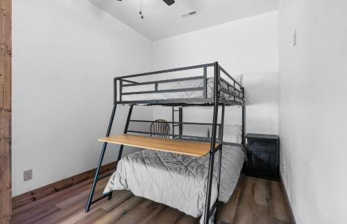 Swimming in the Smokies by American Patriot Getaways - Foto 56