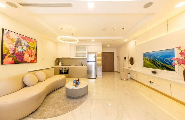 Vivian Lancaster Legacy Residence Luxury - Photo 7