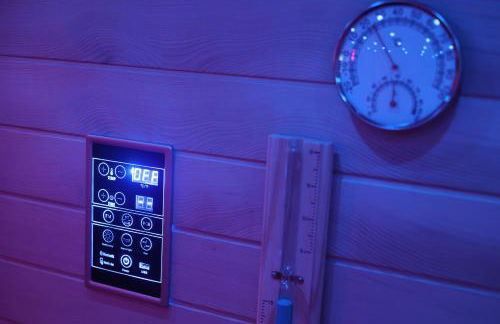 Luxury Flat,Sauna, Jacuzzi, Free Parking - Foto 15