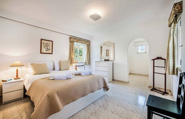 Villa Candeias - Photo 13