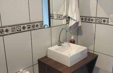 Casa aconchegante para hóspedes ao lado da 466 e Cidade dos Lagos - Foto 20