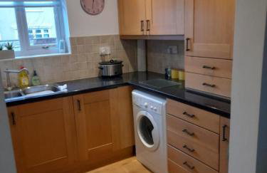 Quiet 3 bed close to the A1 - Foto 11