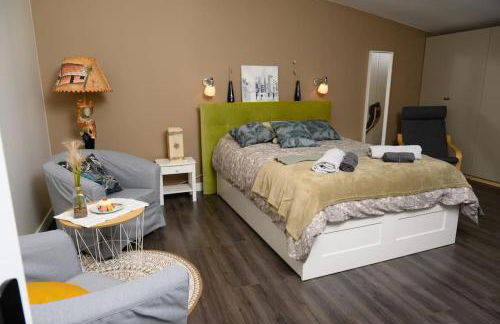 Loft avec Piscine Intérieure et Jardin - Foto 15