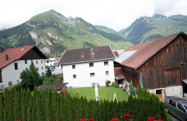 Beautiful Holiday Apartment in Umhausen With two Balconies - Foto 46