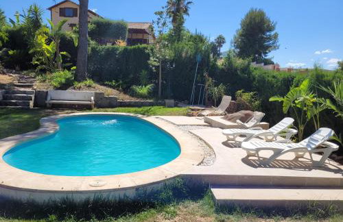 Domus Valencia Apartamentos Casa con piscina privada a 30 minutos de Valencia - Photo 2