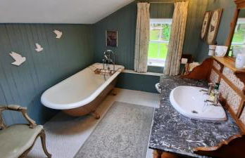 East Wing Lickleyhead Castle - Photo 16