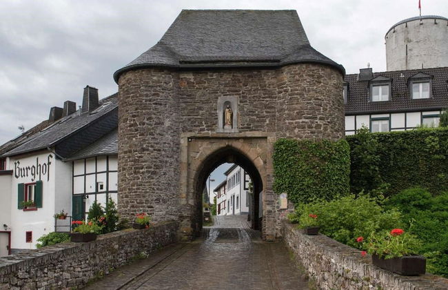 Romantic Hideaway in Hellenthal - Photo 9