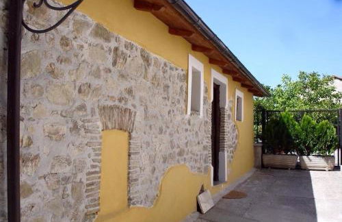 Apartment with Sunny Balcony overlooking Introdacqua - Foto 11