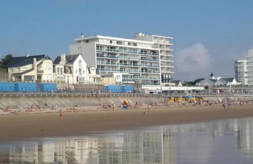 Résidence La Garenne à La Grande Plage, vue mer, piscine et parking privé, 6 personnes - Photo 21