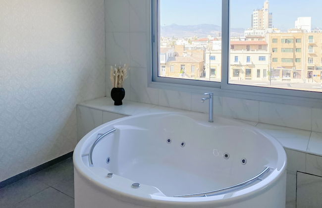 Phaedrus Living Plateia Suite Verde - Photo 6