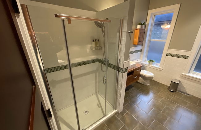 Chalet Au Bon Pain by Fernie Lodging CO - Photo 12