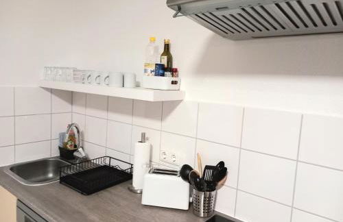 City Apartment 2#Netflix &Wlan &Kingsize Bett & Kaffee Maschine & Zentral & 500m Innenhafen & 2 min U Bahn - Photo 25