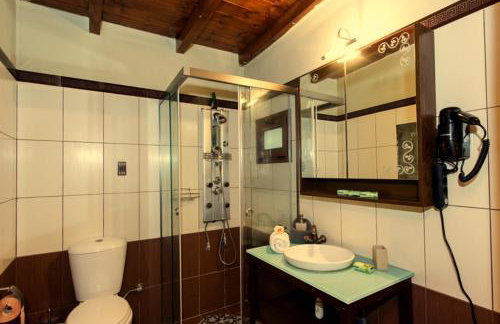 Petra Thea Villa Karitaina - Photo 39