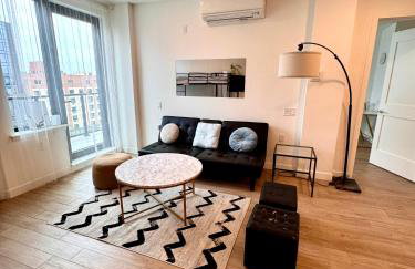 Peaceful Quiet Spacious New Modern Penthouse 3-Bedroom Apartment with a Balcony - Foto 39