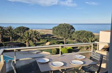 CAPITELLES - Face à la mer et la piscine - front de mer - ref vuail - Foto 1