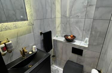 HIGHFIELD PRIVATE SPA APARTMENT - Foto 32