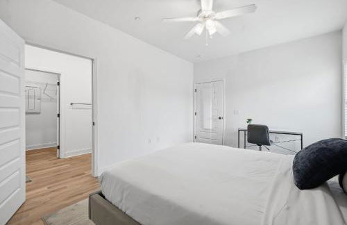 Relaxing 2BR2BA Space Modern Comfort - Foto 17