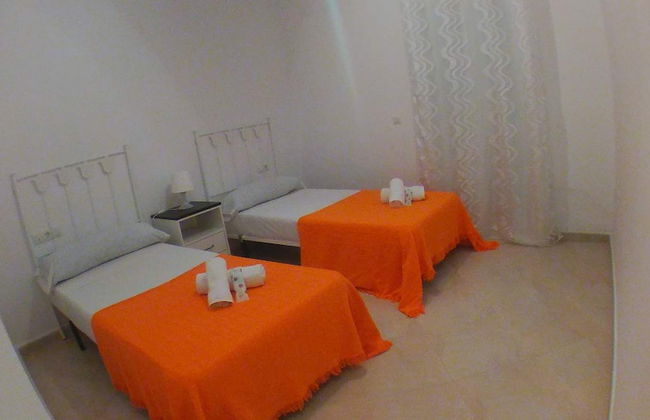 Apartamentos Turisticos Zahazar - Photo 14