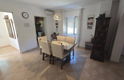 A cozy and private home with a spectacular view - Foto 18