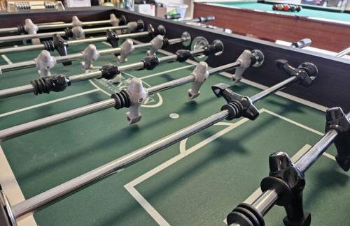 Discover the Deep Blue with Finding Nemo House - Foto 43